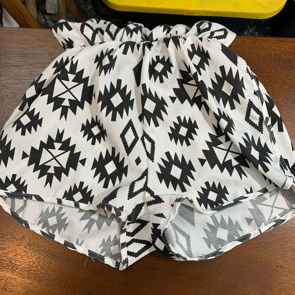 Eunice Lai Summer Cami Romper Tribal Print - Picture 3 of 4